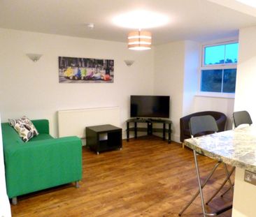 Alumhurst Road, Bournemouth, Dorset, BH4 - Photo 1