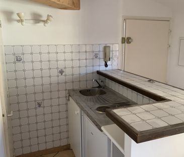 Appartement - Aix-En-Provence (13100) - 19.9 m² - - Photo 3