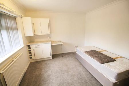 3 bedroom house to rent - Photo 4