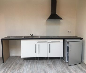Location Appartement 1 pièce 21m² BORDEAUX 33000 - Photo 2