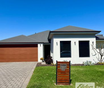 Parkway Delight - Photo 2