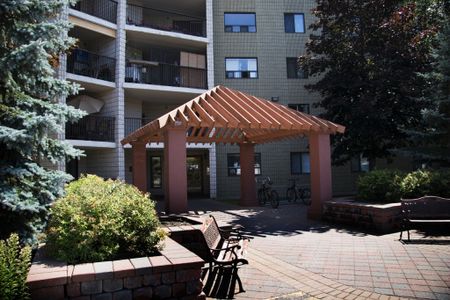 apartments at 1310 Nesbitt Drive (Bldgs A, B, C) - Photo 2