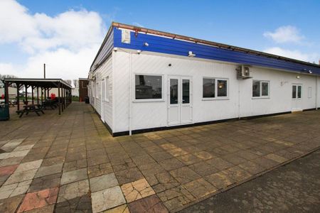 2 bedroom bungalow to rent - Photo 4