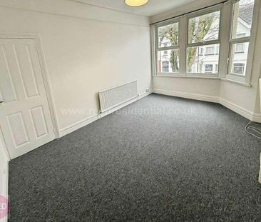 Brightwell Avenue, Westcliff On Sea, SS0 - Photo 5