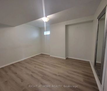 Property For Lease | S9255016 - Photo 5