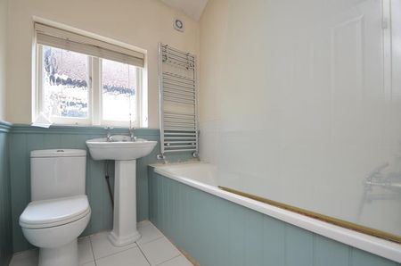 High Street, Ruislip, HA4 - Photo 5