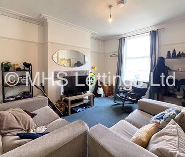 4 Bedroom Mid Terraced House for rent in Spring Grove View - Photo 6