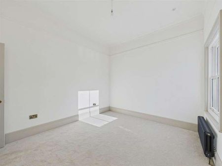 Great Malvern, Malvern, WR14 - Photo 2