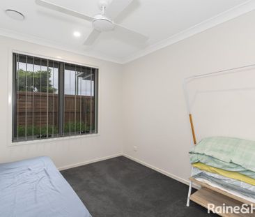 Gainsborough Greens Townhouse in Desired Location! - Photo 5