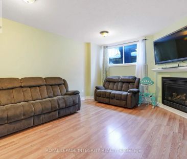 901 ASHENVALE WAY - Photo 1