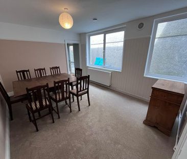 4 bedroom terraced house to rent - Photo 2