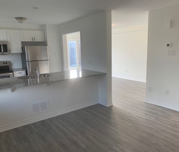 For Lease - 46 Squashberry Lane, Kanata, Ontario - Photo 2