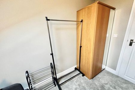 Leeds Road - Photo 4