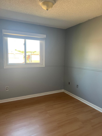 For Lease - 17 Calmist Crescent, Brampton, Ontario - Photo 4