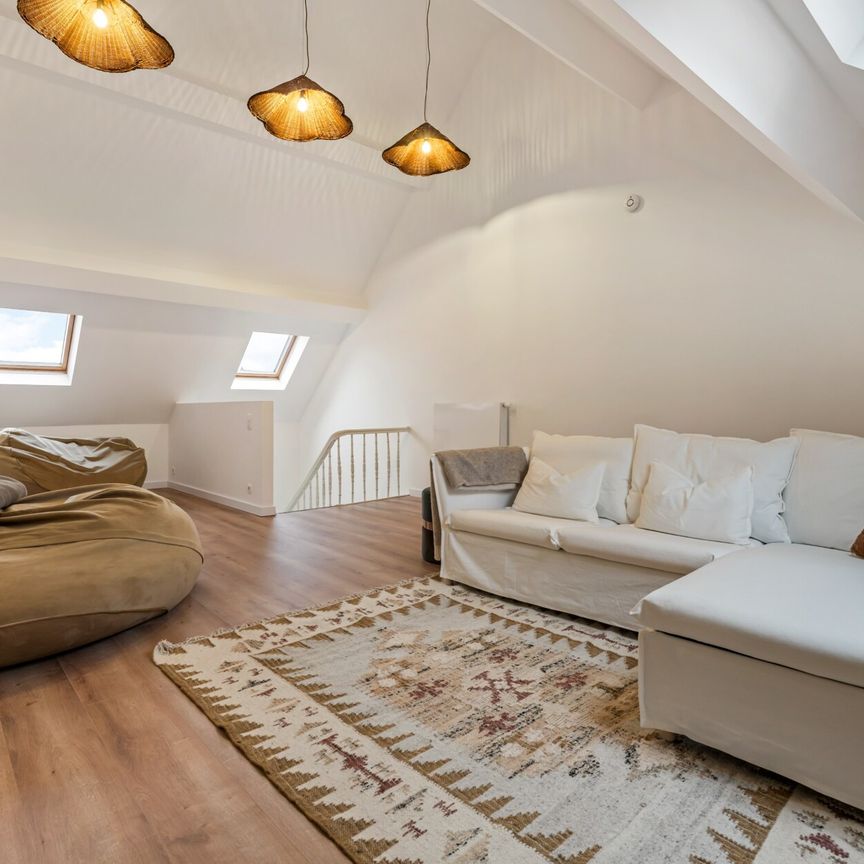 Prachtig gerenoveerd herenhuis in de gewilde Zurenborg wijk! - Foto 1