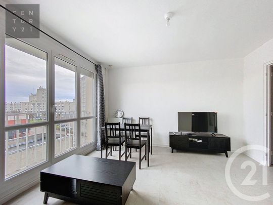 Location Appartement 1 pièce 27m² ST JULIEN LES VILLAS 10800 - Photo 1