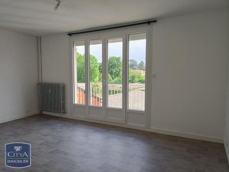 Location Appartement 1 pièce 38m² CHATEAUROUX 36000 - Photo 2