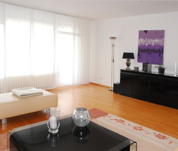 2 Zimmer in Düsseldorf - Photo 2