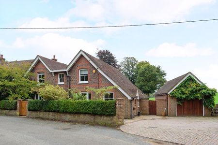 Bowlhead Green Road Brook, Godalming - 4 bedrooms Property for lettings - Seymours - Photo 4