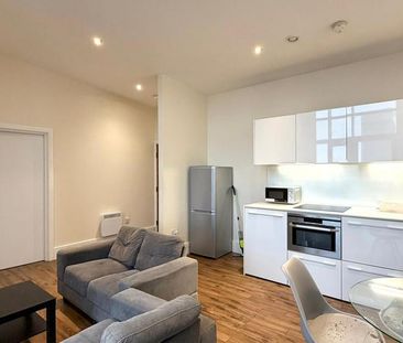 2 bedroom flat to rent - Photo 5