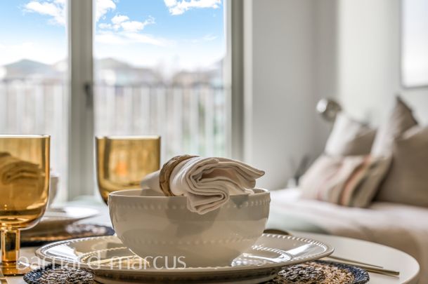 Victoria Road, Feltham - Photo 1