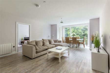 2 bedroom apartment to rent - Photo 2