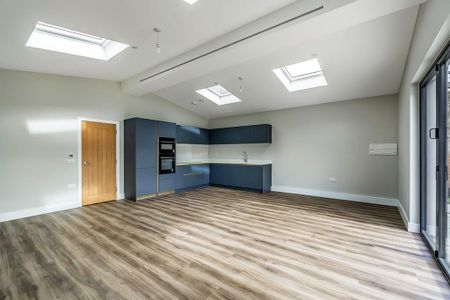 2 bedroom detached bungalow to rent - Photo 4