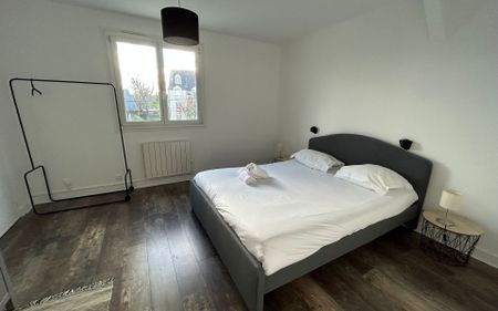 Maison à louer 6 pièces • 132 m2 Joué-lès-Tours - Photo 5