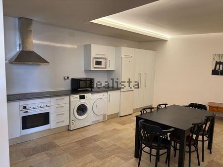 Alquiler de piso en Calle Luxemburgo - Photo 3