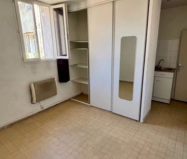 Studio Quartier Rotonde proximité ESDAC - Photo 4