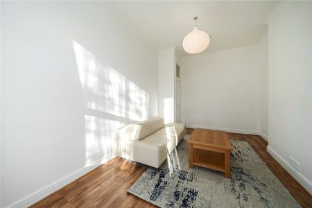 Holloway Road, N19, London - Photo 2