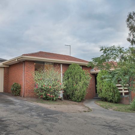 SINGLE STOREY CLOSE TO TEMPLESTOWE VILLAGE! - Photo 4