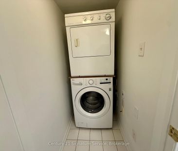 For Lease - 4975 Southampton Drive Unit# 302, Mississauga, Ontario - Photo 4