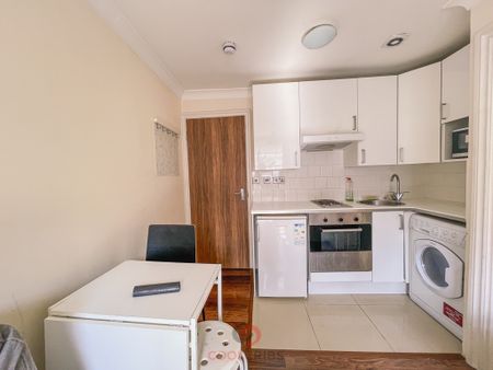 Wyndham Street, Marylebone, London, W1H - Photo 3