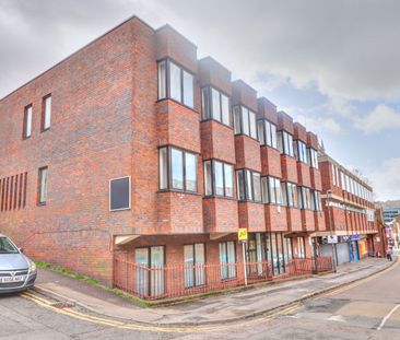 1 bedroom flat to rent - Photo 5