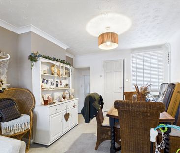 Rosehill Road, Ipswich, Suffolk, IP3 8HG - Photo 4