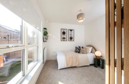 4 bedroom terraced house to rent - Photo 5