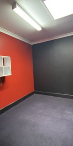 Unit In The Heart of Rockdale - Photo 3