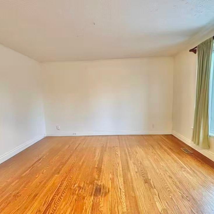 For Lease - 727 Hewson Drive Unit# upper, Pickering, Ontario - Photo 1