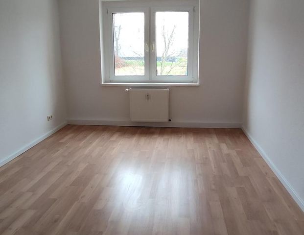 Dein neu Traumwohnung im Erdgeschoß mit Balkon, ab 01.11.2025 zu vermieten - Foto 1