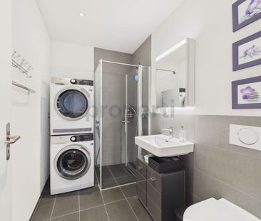 Eigentumsstandard mit Panoramafenstern: Grosszügige 74 m², Tiefgara... - Foto 6