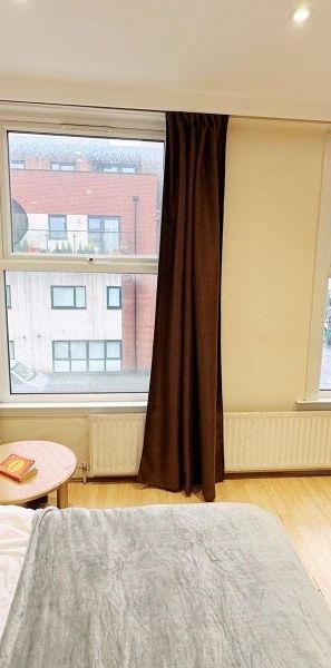 Room in a Shared Flat, Canada Water, SE16 - Photo 1