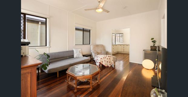 Cute and Quaint in Moorooka - Photo 1