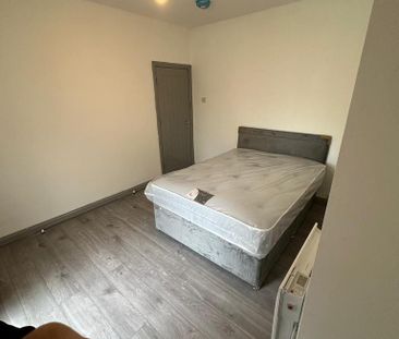 House share to rent - Photo 5