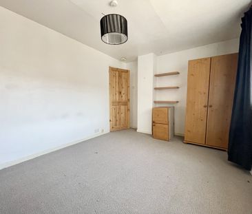 Woodseats Road, Sheffield, S8 0PJ - Photo 3