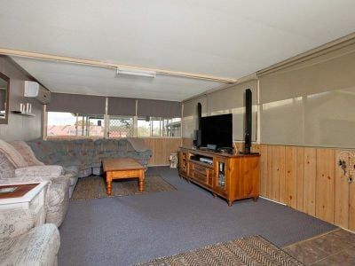 Convenient Location - Photo 1