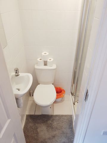 Studio Flat, Berwick House, N2 - Photo 3