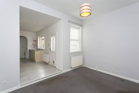 1 bedroom maisonette to rent - Photo 2
