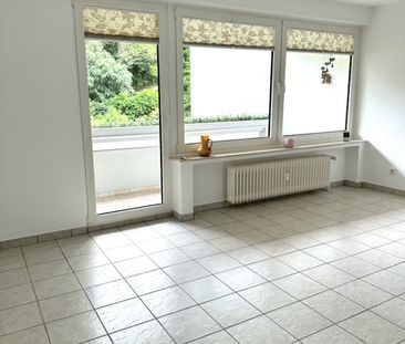 Frisch renovierte Wohnung mit Balkon in der Nähe des Gräfrather Marktplatzes - Photo 6