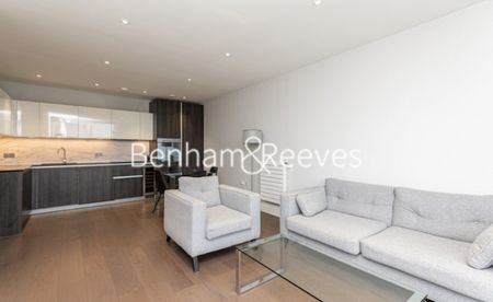 2 Bedroom flat to rent in Queenshurst Square, Kingston Upon Thames, KT2 - Photo 2